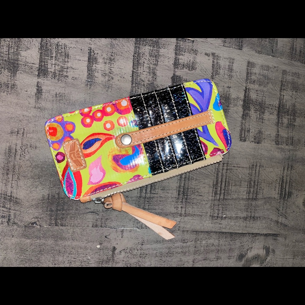 Consuela Wallet
